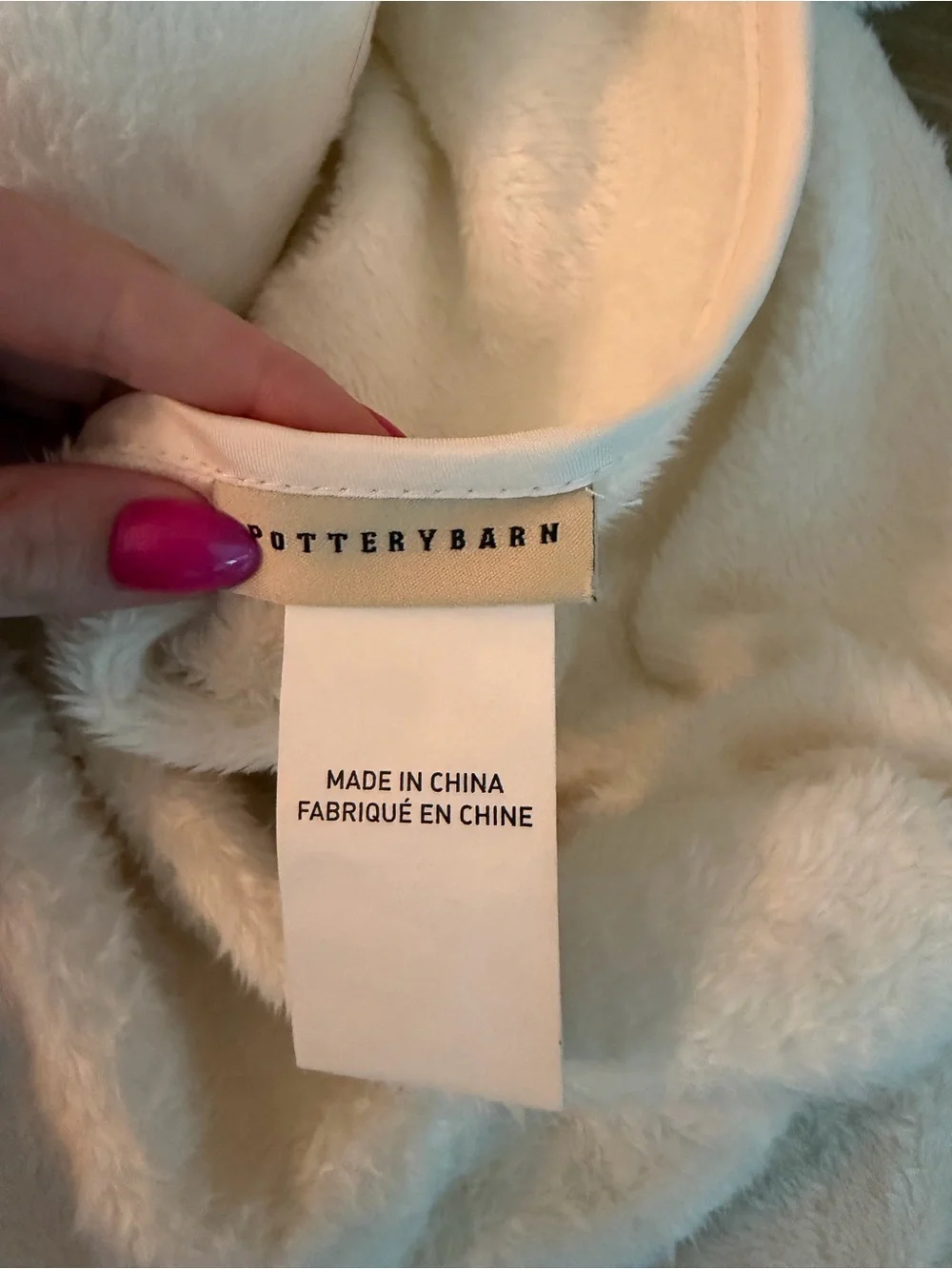 Oversized Queen Pottery Barn Ivory Plush Throw Blanket
